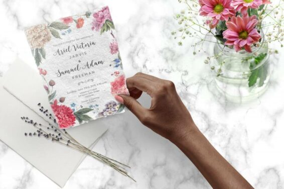 How to design wedding invitations