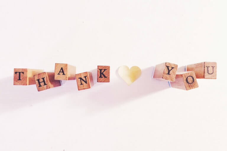 Thank You wooden cubes, Wedding thank you cards wording